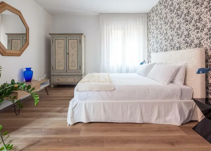 Laguna Boutique Apartments